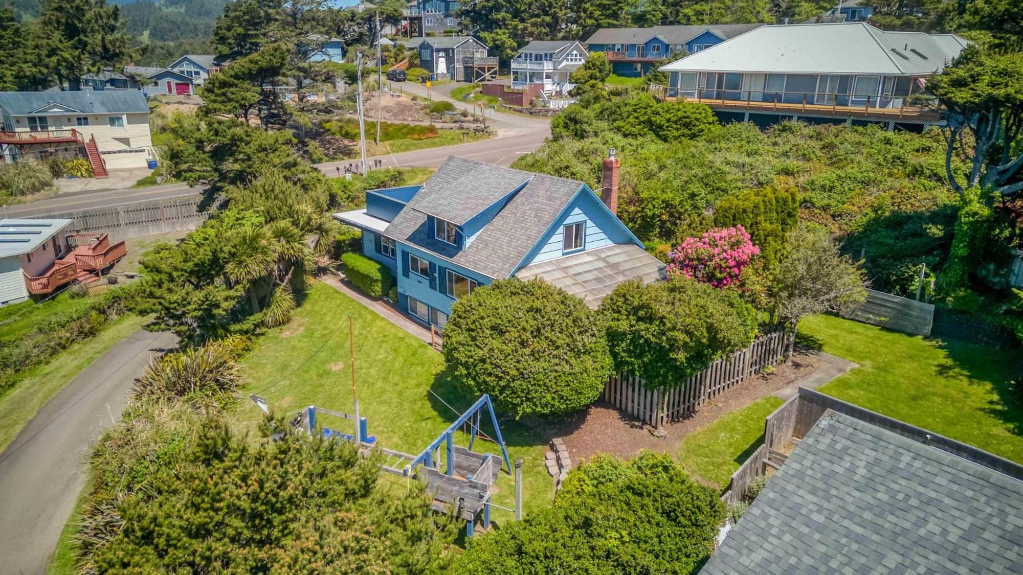Sea Haven Villa Lincoln City Exterior photo
